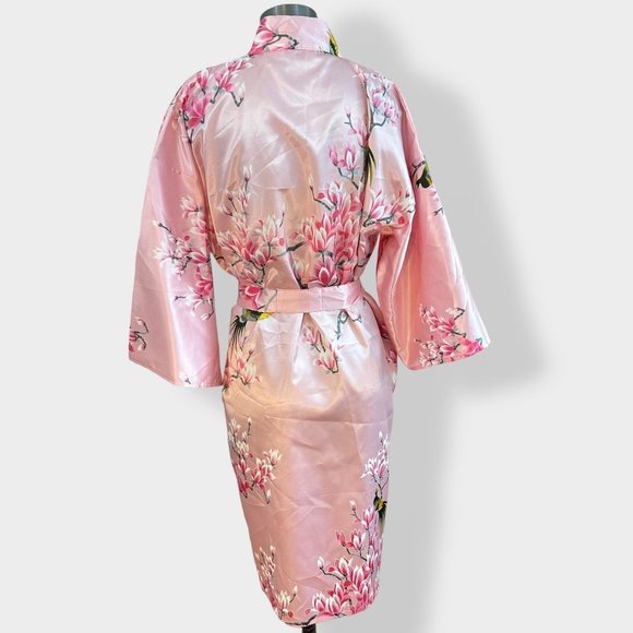 Women's Asian Pink Floral Kimono Robe - Picture 2 of 6